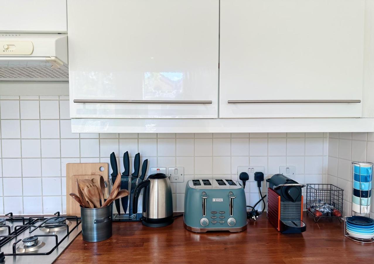 Portobello Dock Canalside Apartment London Luaran gambar
